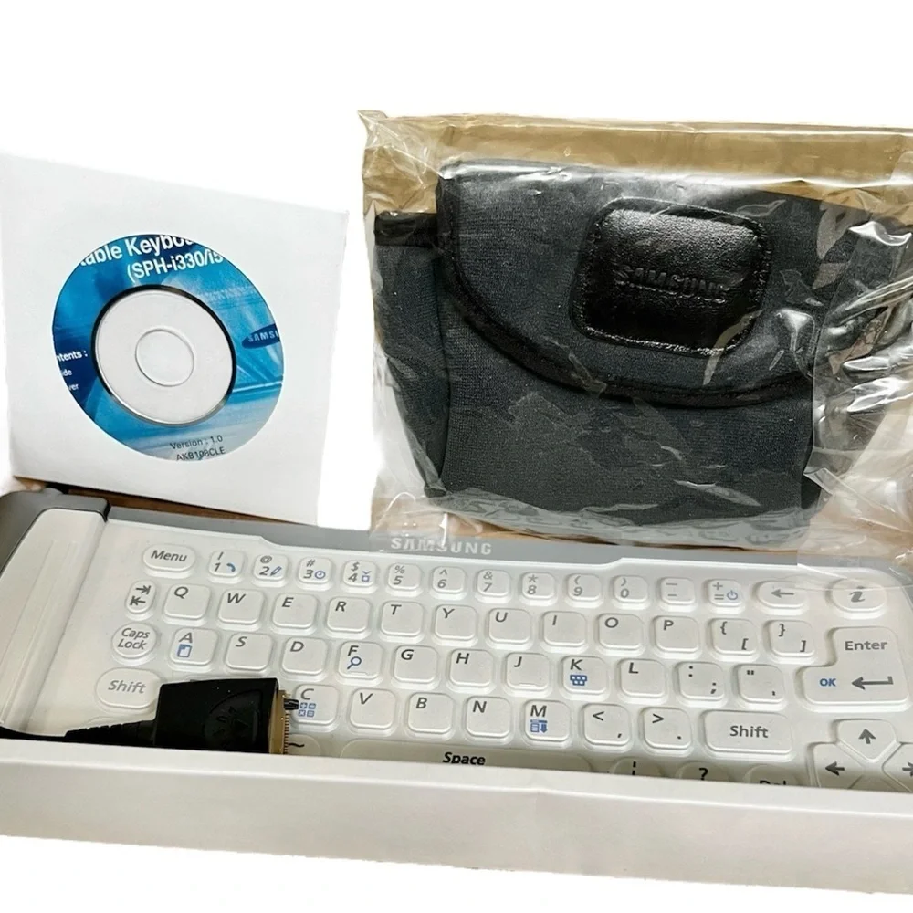 Samsung Portable Keyboard Compatible with SPH-i330 / SPH-i500 New in Box